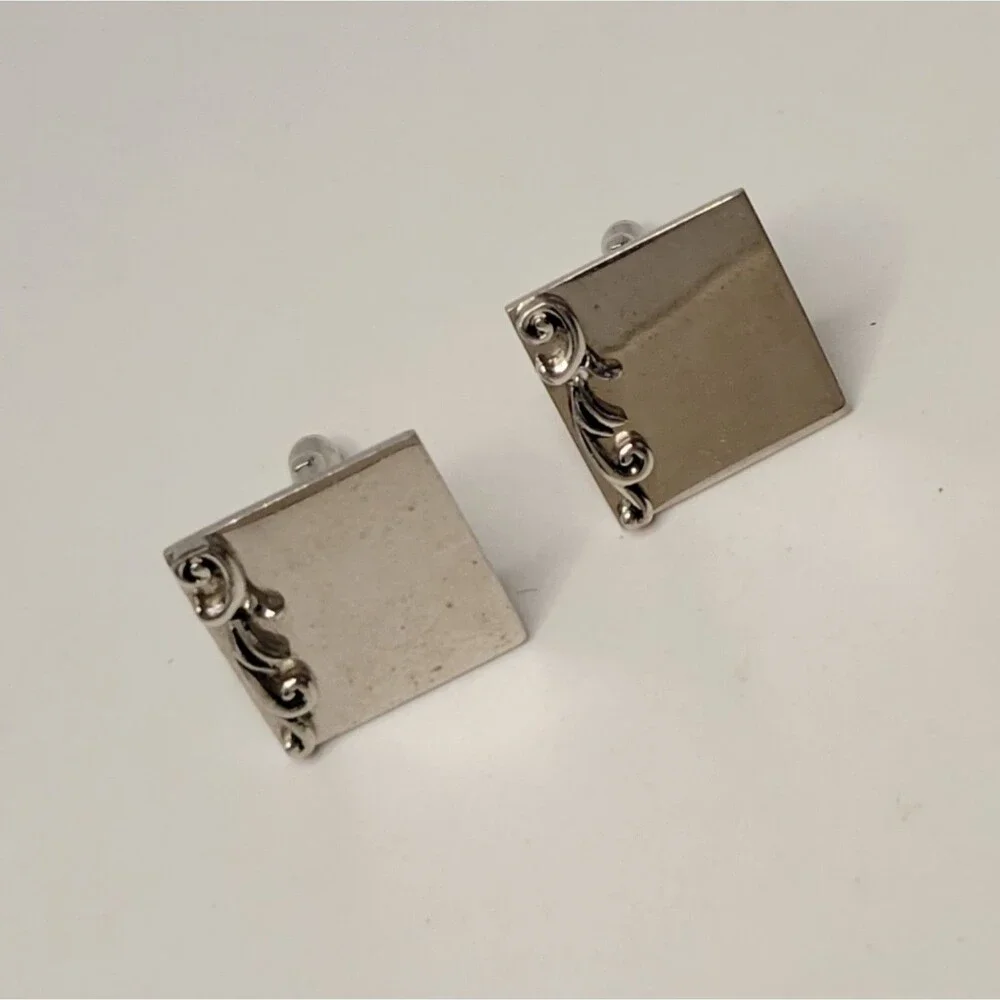 ▪︎Cufflinks